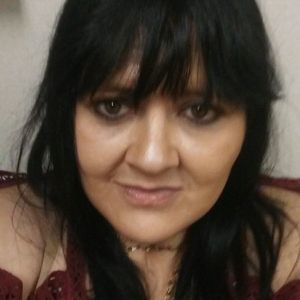 Meet your Posher, Lori